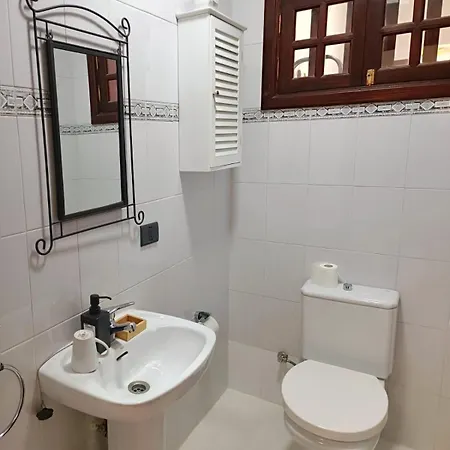 Wonderful Country Villa With Amazing Sea View Tias Exterior photo