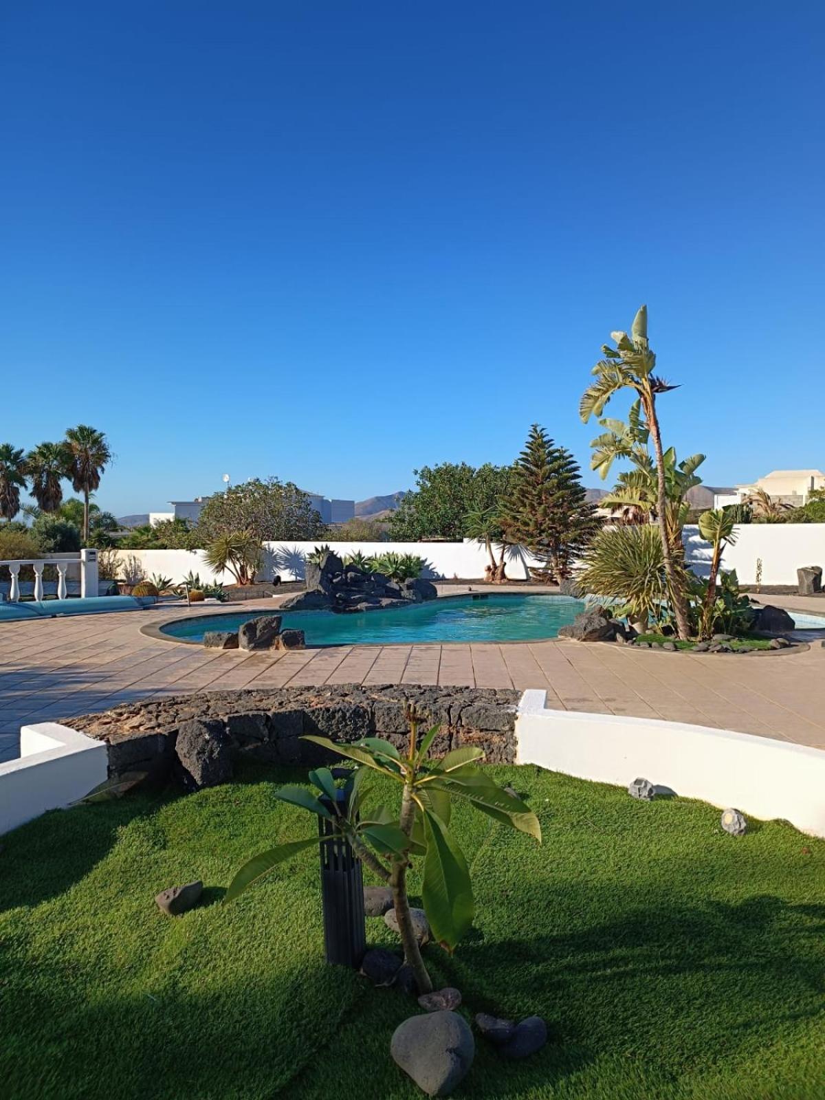 Villa Wonderful Country With Amazing Sea View Tias
